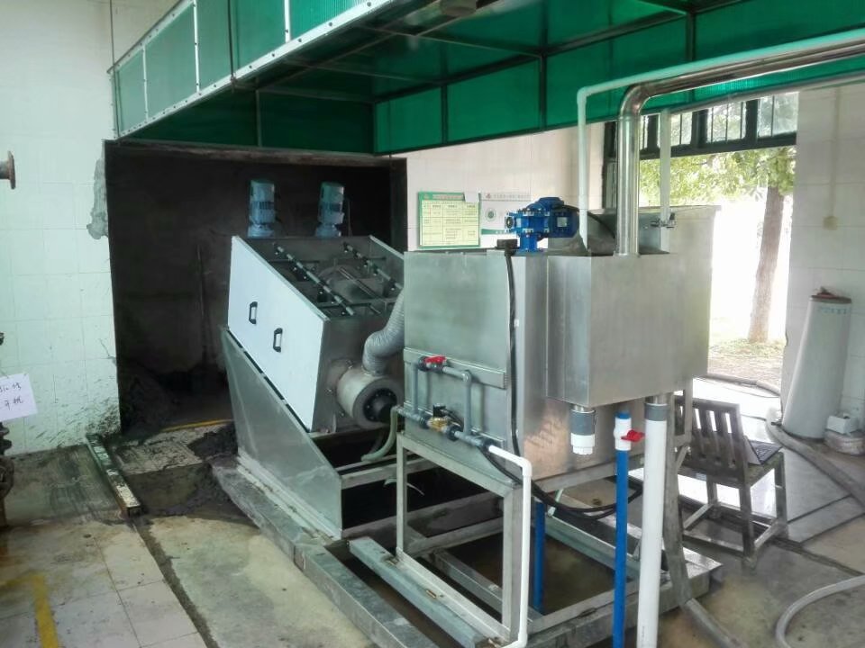 疊片式螺旋污泥脫水機案例_廣東春鼎環保科技有限公司